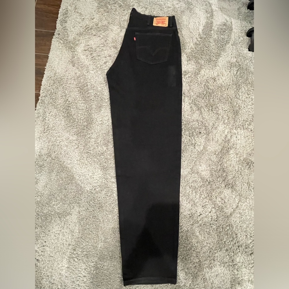 Levi’s men’s 560 black jeans, size 40